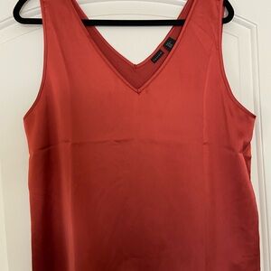Tahari satin sleeveless blouse Size XL